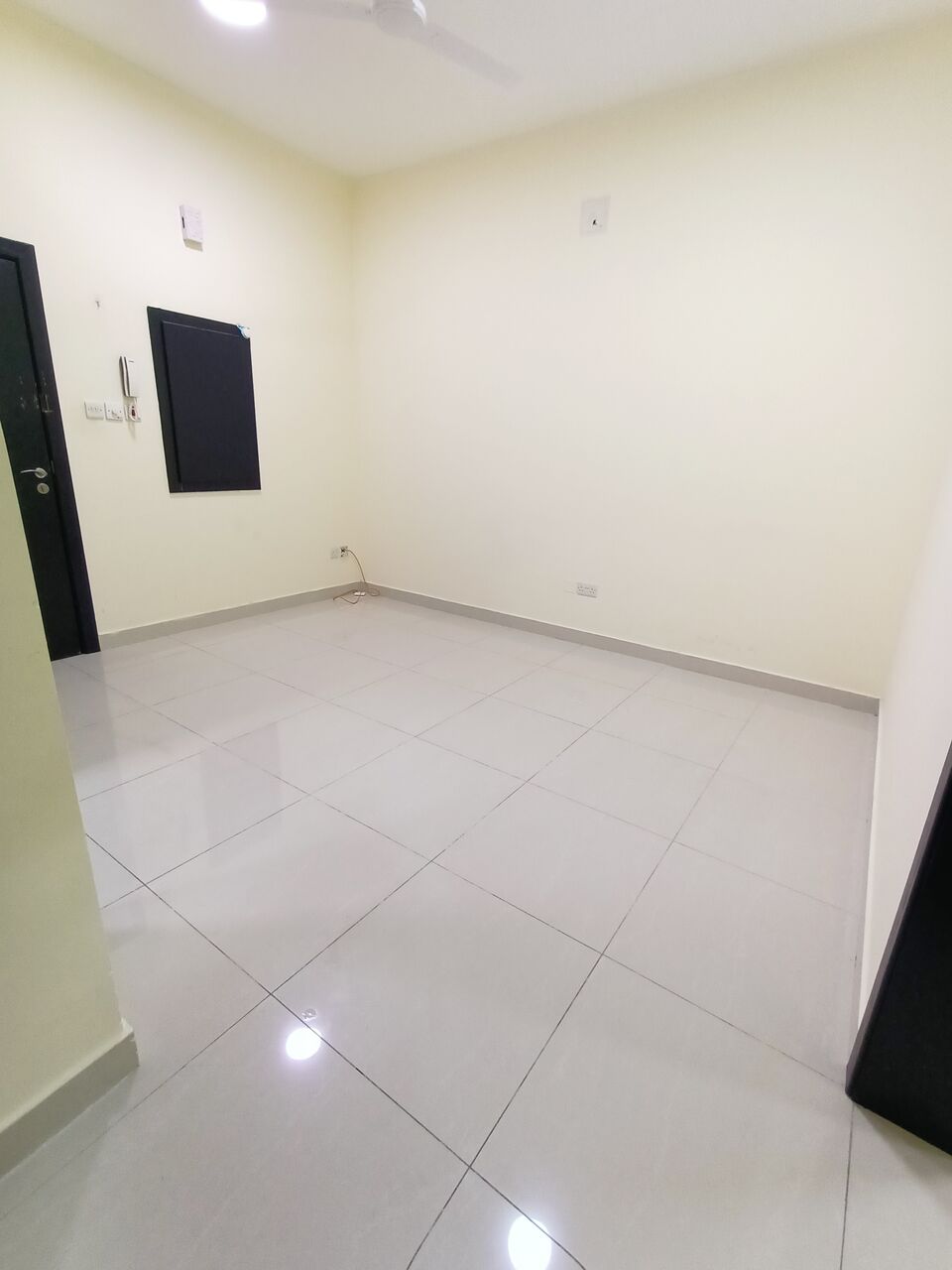 Gudaibiya, Apartments, Flats, Houses & Villas, BHD 220/month,  2 BR,  Semi Furnished Spacious 2 BHK Flat For Rent In Gudaibiya With Electricity