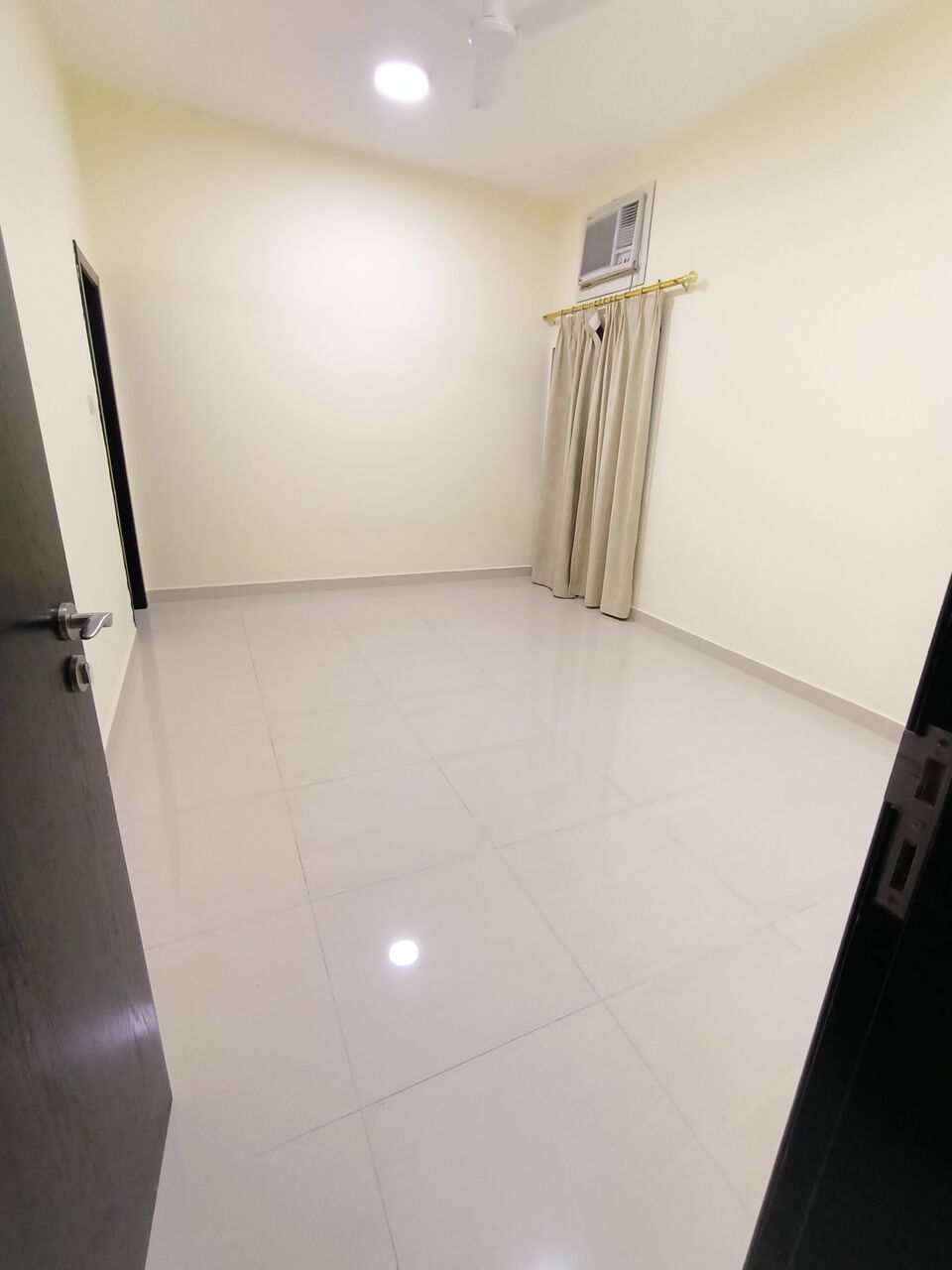 Gudaibiya, Apartments, Flats, Houses & Villas, BHD 220/month,  2 BR,  Semi Furnished Spacious 2 BHK Flat For Rent In Gudaibiya With Electricity