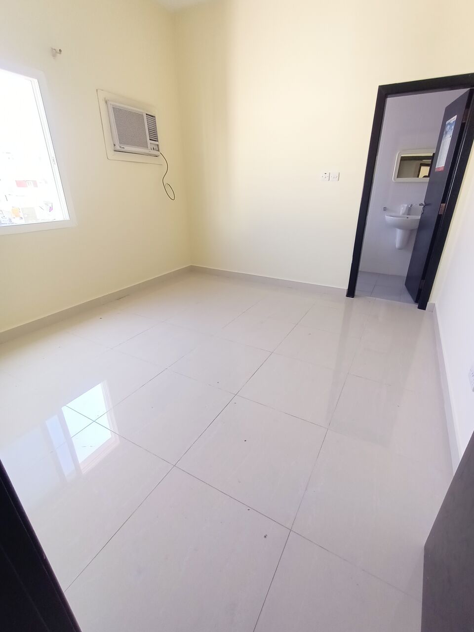 Gudaibiya, Apartments, Flats, Houses & Villas, BHD 220/month,  2 BR,  Semi Furnished Spacious 2 BHK Flat For Rent In Gudaibiya With Electricity