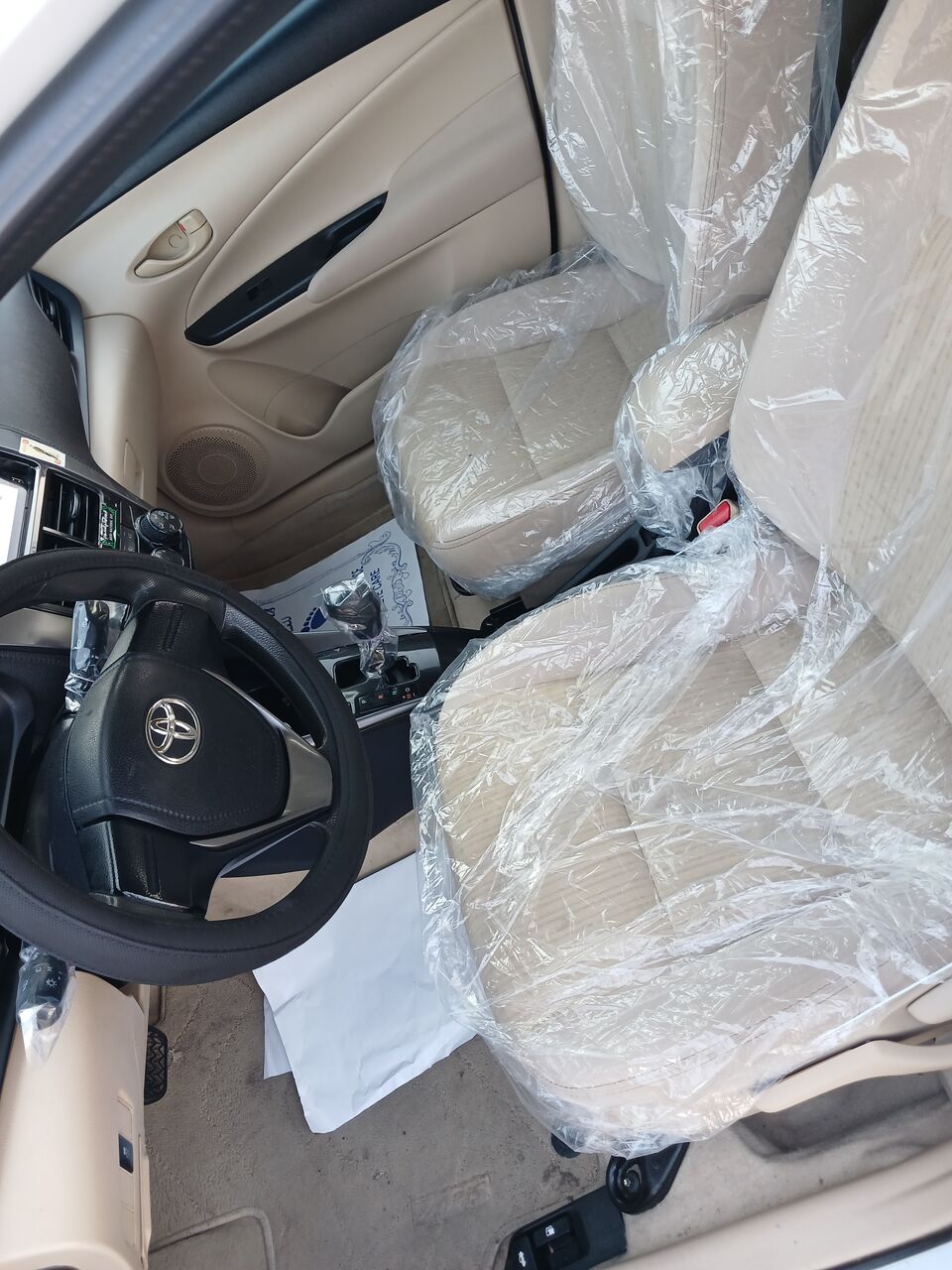 Jeddah, Vehicles, Cars & Trucks , SAR 33000,  Toyota Yaris,  2022,  Automatic,  230000 KM,