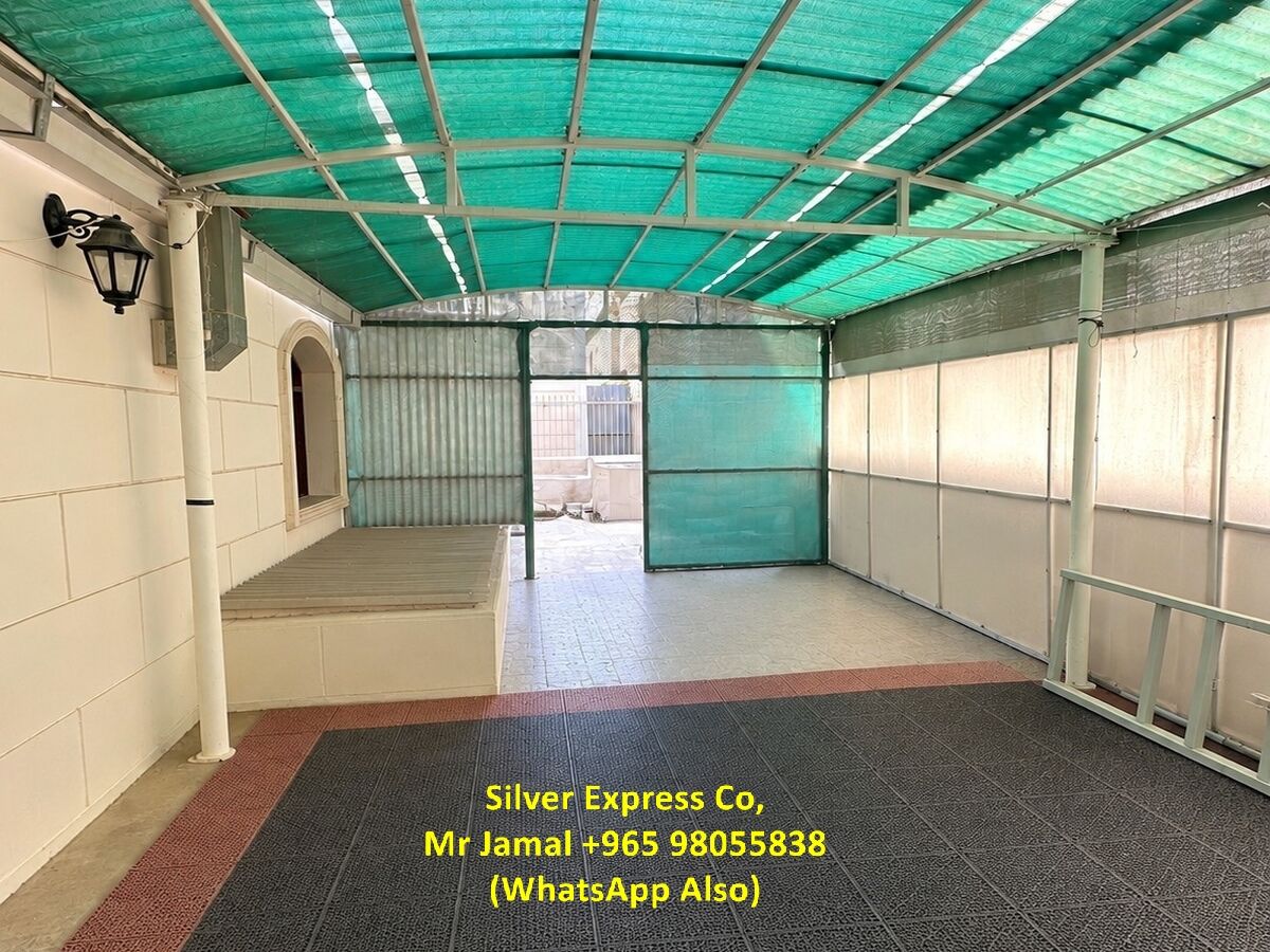 Mangaf, Apartments, Flats, Houses & Villas, KWD 550/month,  3 BR,  200 Sq. Meter,  3 Bedroom Villa Floor With Balcony For Rent In Mangaf.
