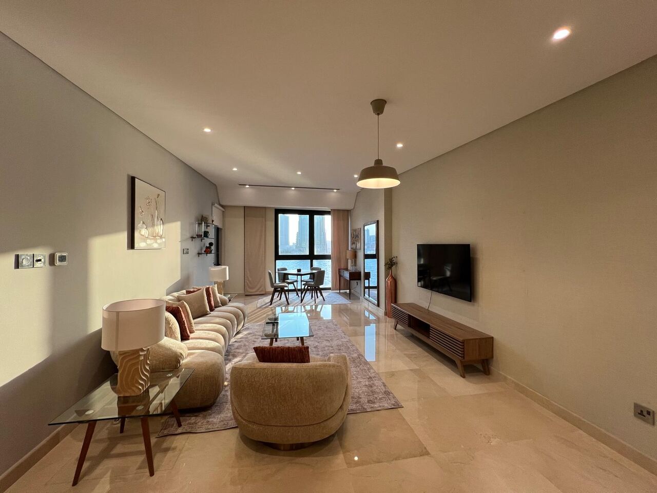 Manama, Apartments, Flats, Houses & Villas, BHD 800/month,  Furnished,  1 BR,  91 Sq. Meter,  DELUXE | 1 BEDROOM | BALCONY | SEAVIEW | REEF ISLAND