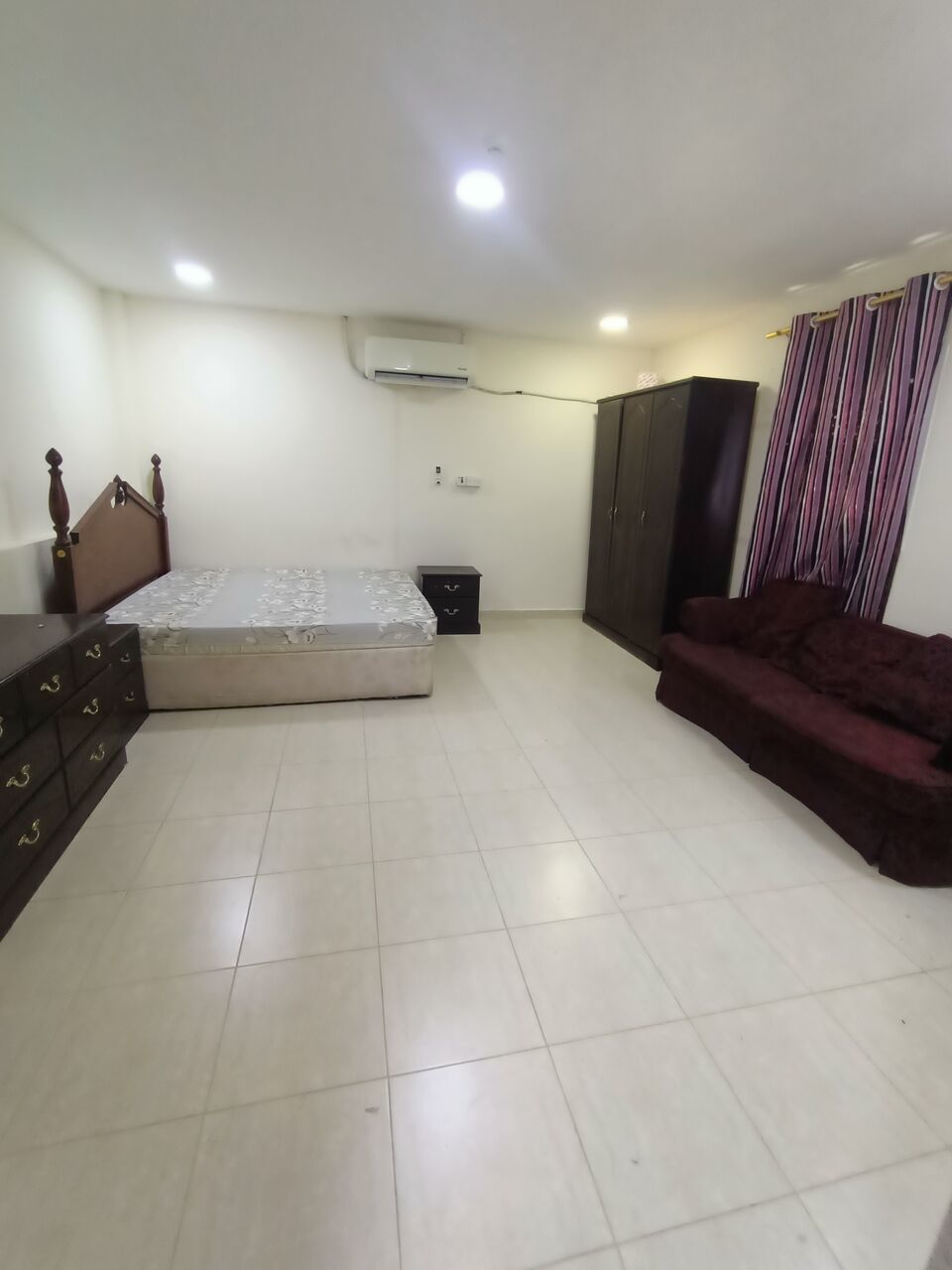 Gudaibiya, Apartments, Flats, Houses & Villas, BHD 160/month,  1 BR,  Fully Furnished 1 Bedroom Flat For Rent In Gudaibiya Unlimited Electricity