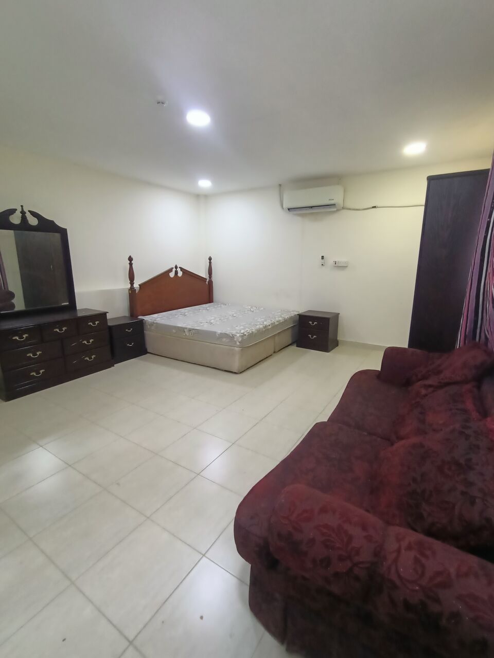 Gudaibiya, Apartments, Flats, Houses & Villas, BHD 160/month,  1 BR,  Fully Furnished 1 Bedroom Flat For Rent In Gudaibiya Unlimited Electricity