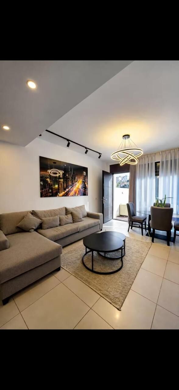 Amman, Apartments, Flats, Houses & Villas, JOD 10/year,  Furnished,  2 BR,  100 Sq. Meter,  Apartment For Rent In Jabal Amman