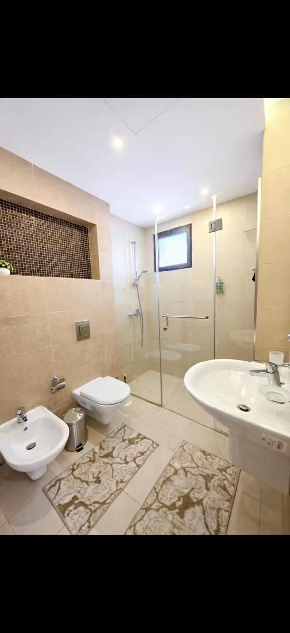 Amman, Apartments, Flats, Houses & Villas, JOD 10/year,  Furnished,  2 BR,  100 Sq. Meter,  Apartment For Rent In Jabal Amman