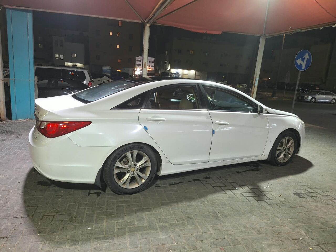Al Khobar Al Shamalia, Vehicles, Cars & Trucks , SAR 22000,  HYUNDAI SONATA FULLY AUTOMATIC DOUBLE SUNROOF,  2011,  Automatic,  290 KM,  HYUNDAI SONATA  FULLY  - DOUBLE SUNROOF