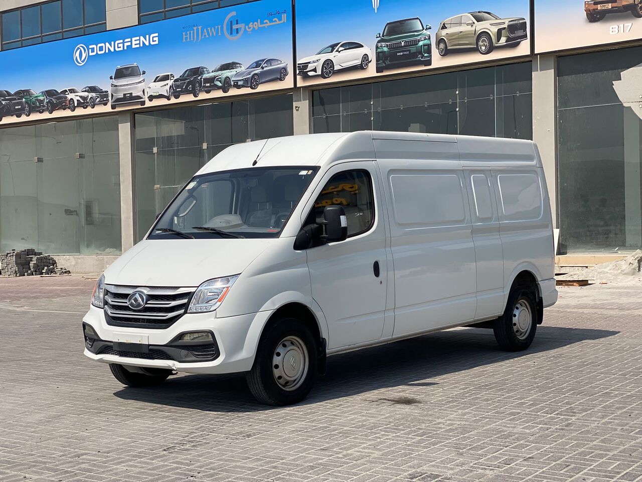 Manama, Vehicles, Cars & Trucks , BHD 4200,  Maxus V80,  2021,  Manual,  111100 KM,   /  (White)
