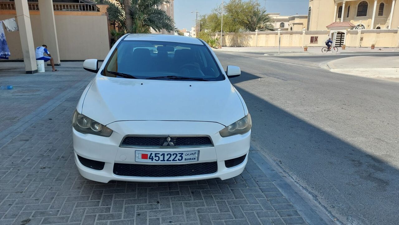 Manama, Vehicles, Cars & Trucks , BHD 1650,  Mitsubishi Lancer 2.0 L Full Automattic Very Good Condation,  2014,  Automatic,  200000 KM,