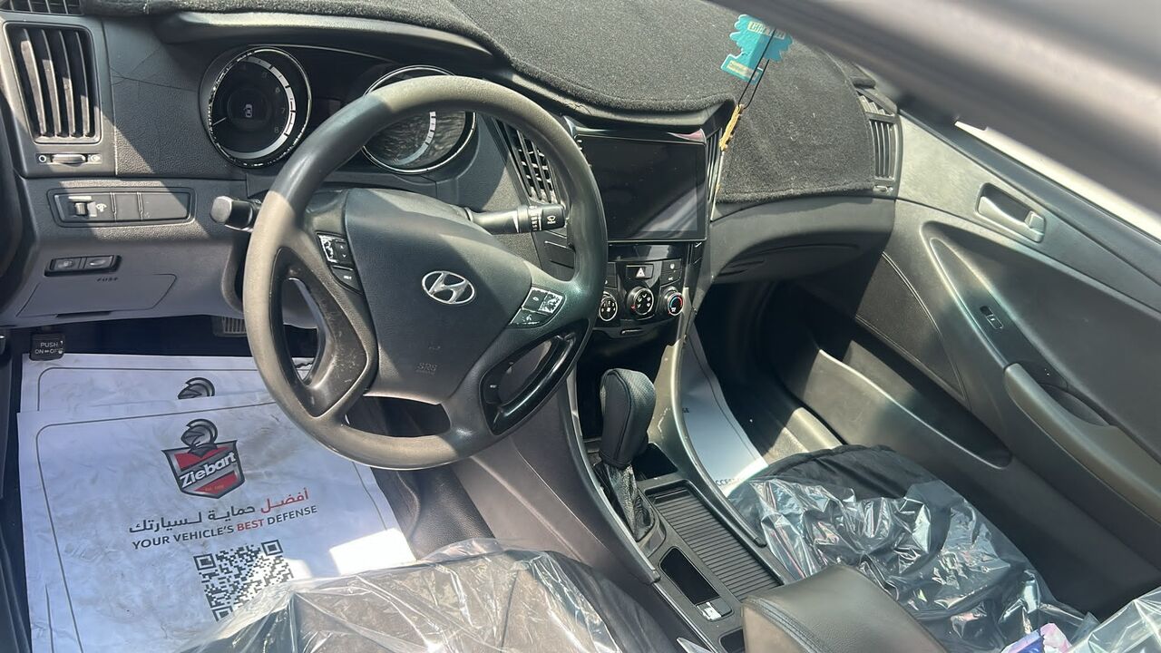 Muharraq, Vehicles, Cars & Trucks , BHD 1400,  Hyundai Sonata,  2012,  Automatic,  191000 KM,  هونداي سوناتا  – للبيع