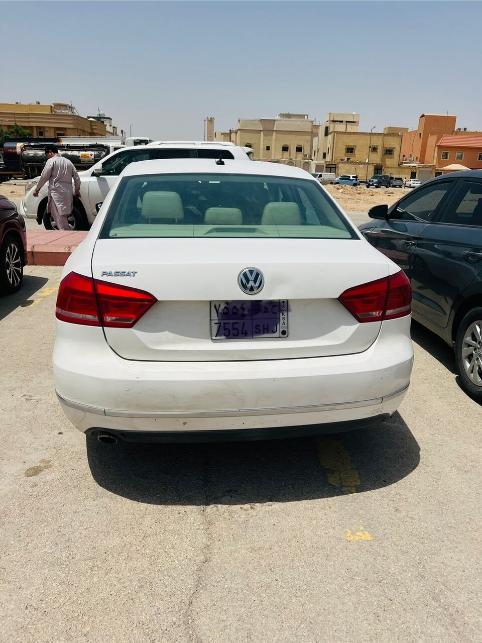 Riyadh, Vehicles, Cars & Trucks , SAR 20000,  Volkswagen Passat,  2015,  Automatic,  368000 KM,  Well Maintained