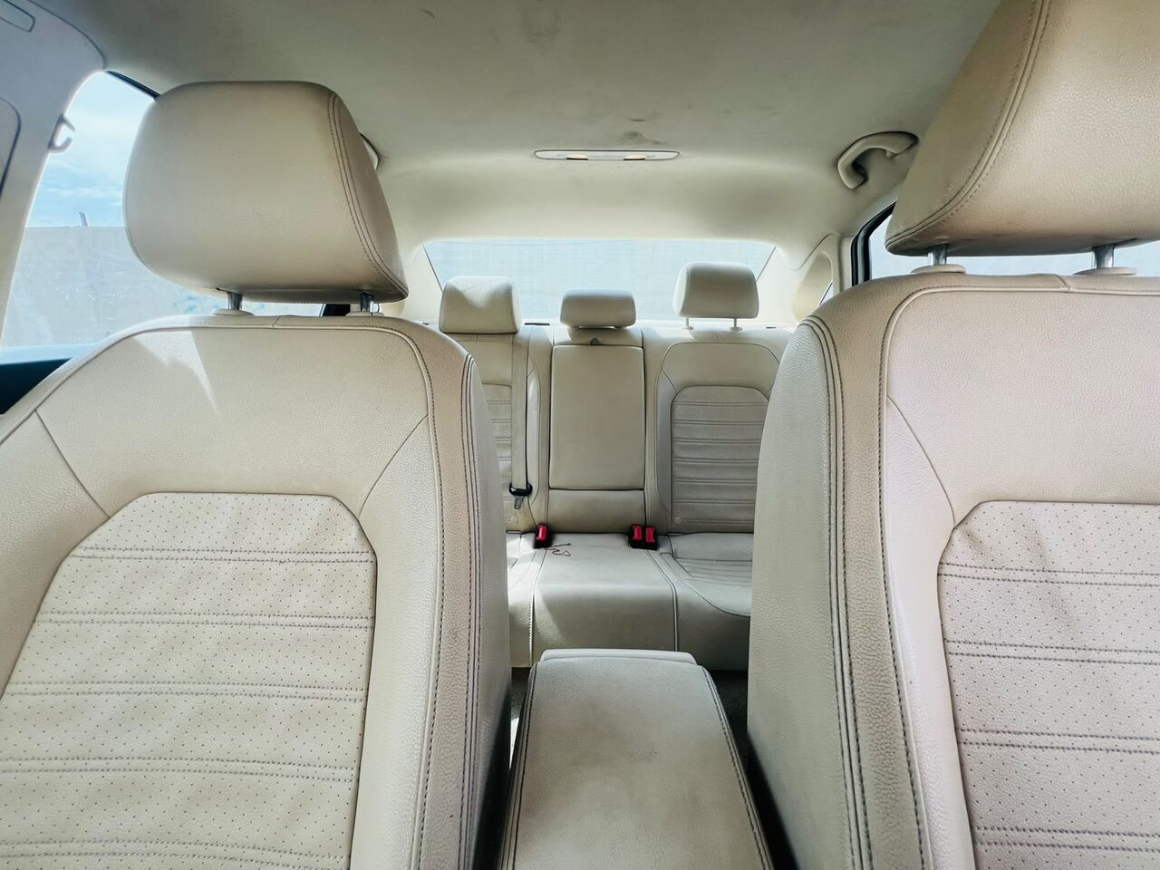 Riyadh, Vehicles, Cars & Trucks , SAR 20000,  Volkswagen Passat,  2015,  Automatic,  368000 KM,  Well Maintained