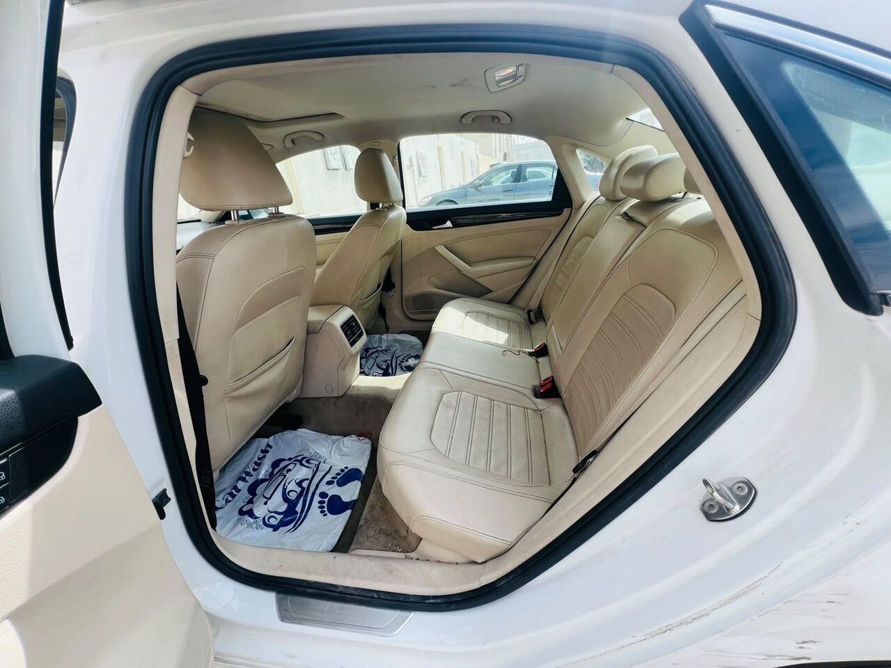 Riyadh, Vehicles, Cars & Trucks , SAR 20000,  Volkswagen Passat,  2015,  Automatic,  368000 KM,  Well Maintained