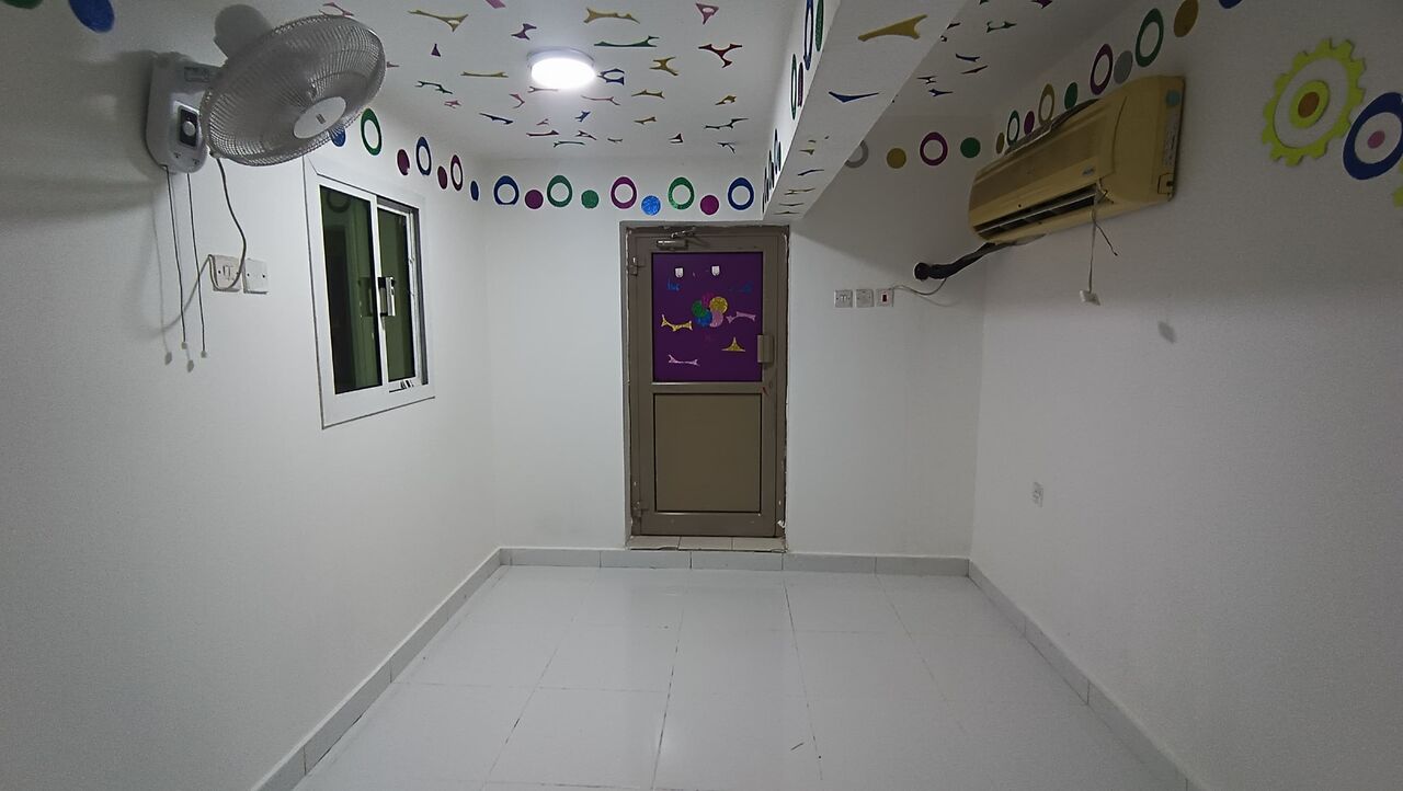 Gudaibiya, Apartments, Flats, Houses & Villas, BHD 150/month,  1 BR,  Unfurnished Inclusive One Bedroom Flat Gudaibiya Near Awal Nesto @ 150/- BHD