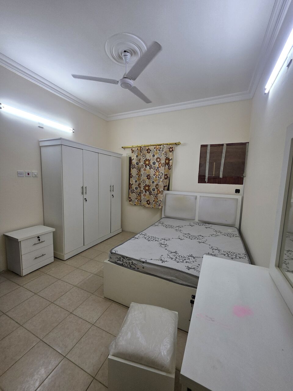 Gudaibiya, Apartments, Flats, Houses & Villas, BHD 200/month,  Furnished,  2 BR,  - Neet Furnished 2 BHK Flat With Ewa 200/BD In Gudaibiya