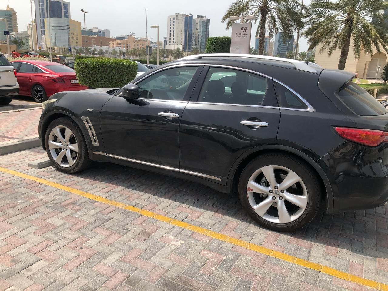 Tubli, Vehicles, Cars & Trucks , BHD 2000,  INFINITI FX50 | BLACK | V8 POWER,  2011,  Automatic,  241000 KM,  FOR SALE &mdash;  ||