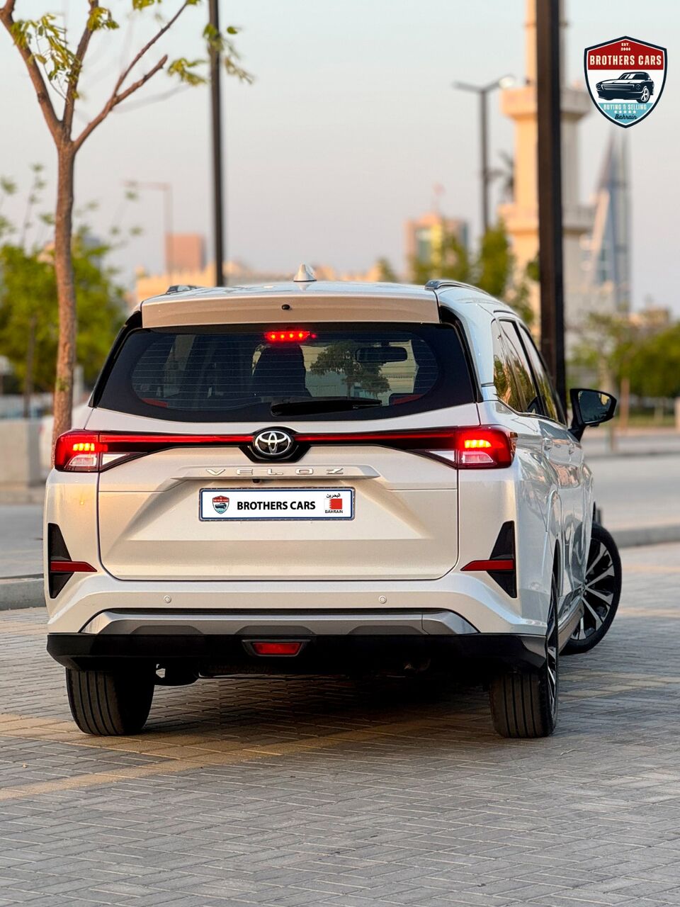 Manama, Vehicles, Cars & Trucks , BHD 100,  TOYOTA VELOZ,  2023,  Automatic,  54000 KM,    MODEL 7 SEATER CAR FOR SALE