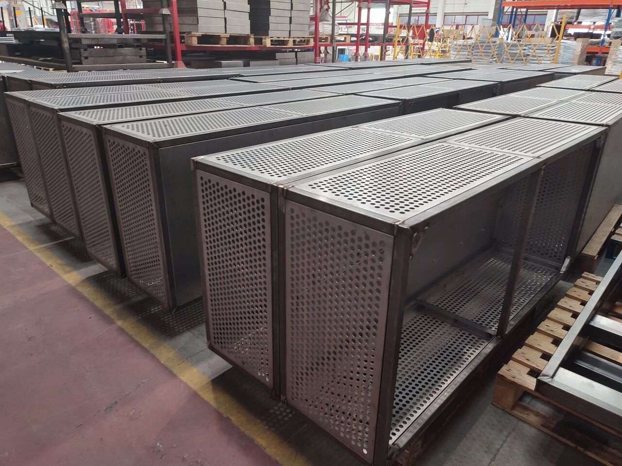 London, Construction, Metal Manufacturing Solutions For Construction Products