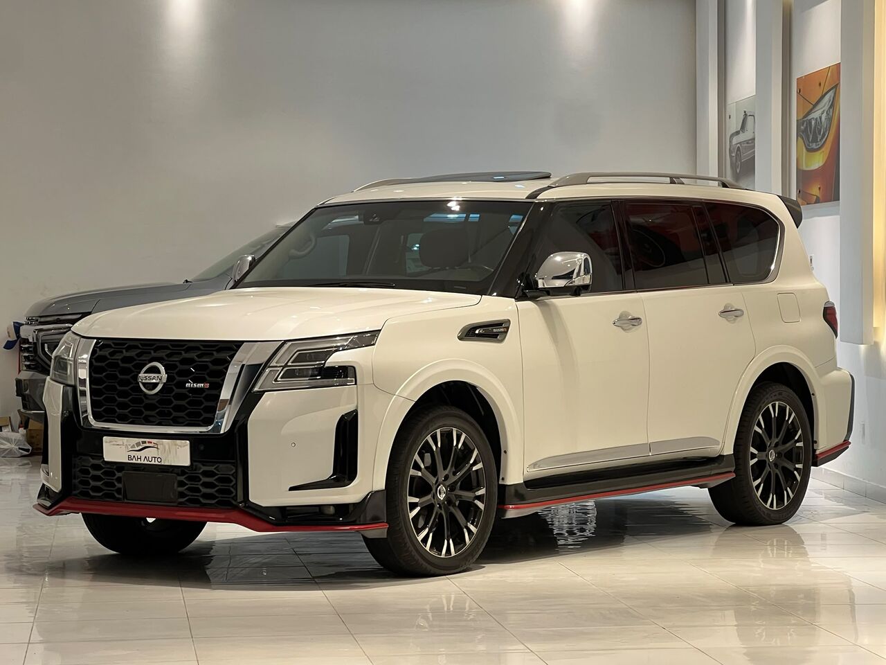 East Riffa, Vehicles, Cars & Trucks , BHD 11700,  NISSAN PATROL PLATINUM V8,  2021,  Automatic,  74000 KM,  NISSAN PATROL PLATINUM MODEL  FOR SALE