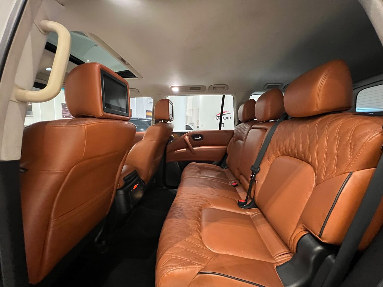 East Riffa, Vehicles, Cars & Trucks , BHD 11700,  NISSAN PATROL PLATINUM V8,  2021,  Automatic,  74000 KM,  NISSAN PATROL PLATINUM MODEL  FOR SALE