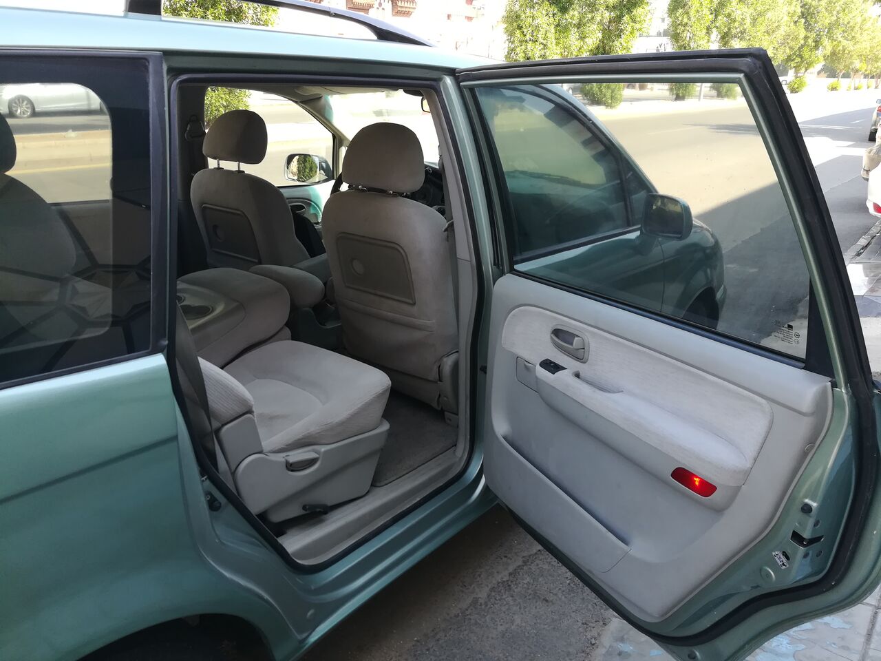 Jeddah, Vehicles, Cars & Trucks , SAR 15000,  Hyundai Trajet SUV,  2006,  Automatic,  290000 KM,  Hyundai Trajet Full Option SUV 7 Seater Family Car