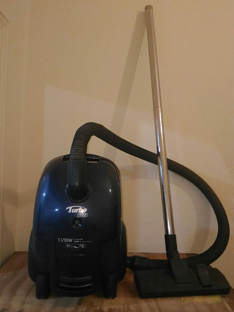 Mushrefah, Household Items, SAR 250,  Samsung Vaccum Cleaner (Used)