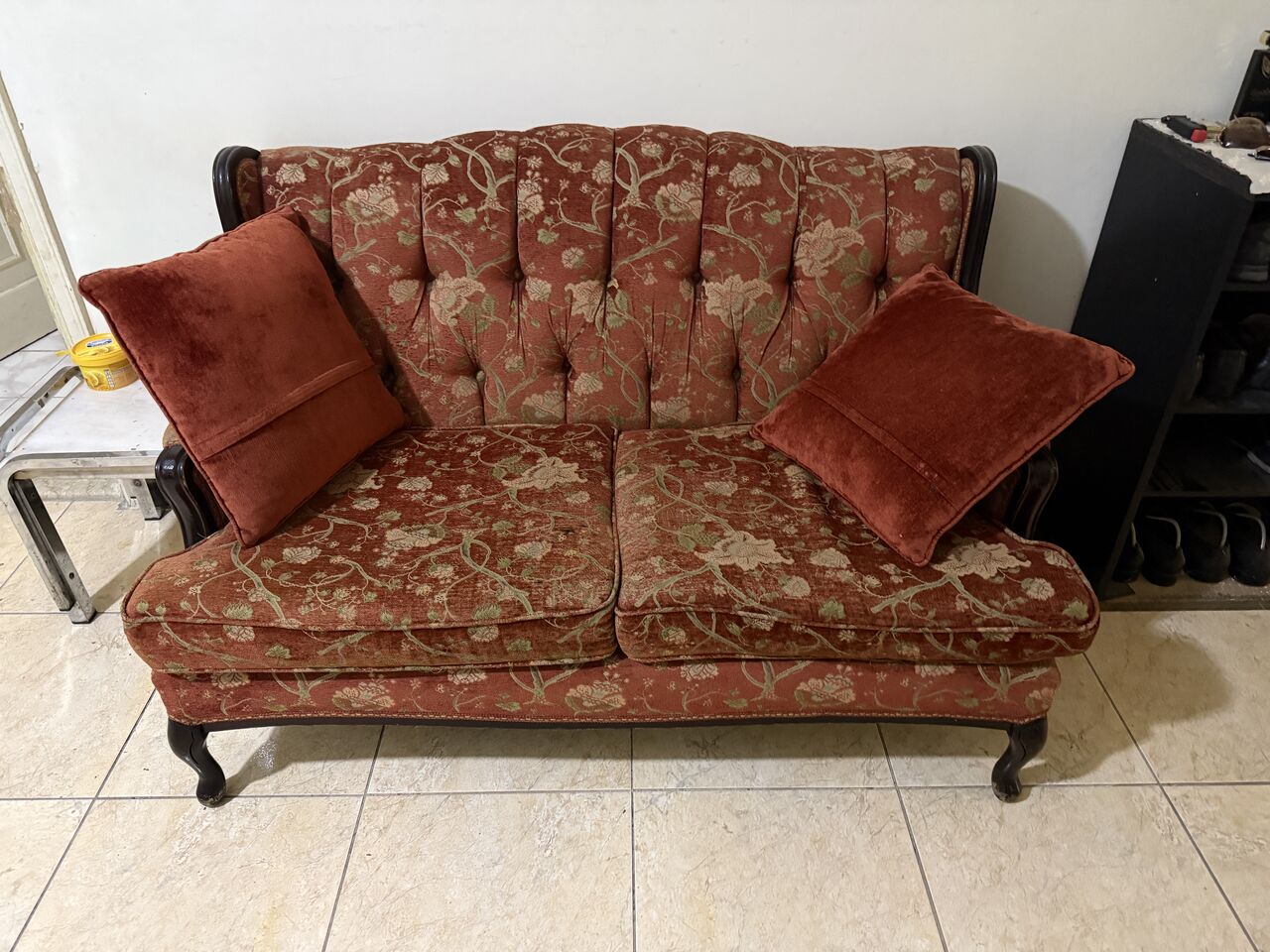 Al Faisaliyah, Furniture, SAR 400,  Sofa Set For Sale