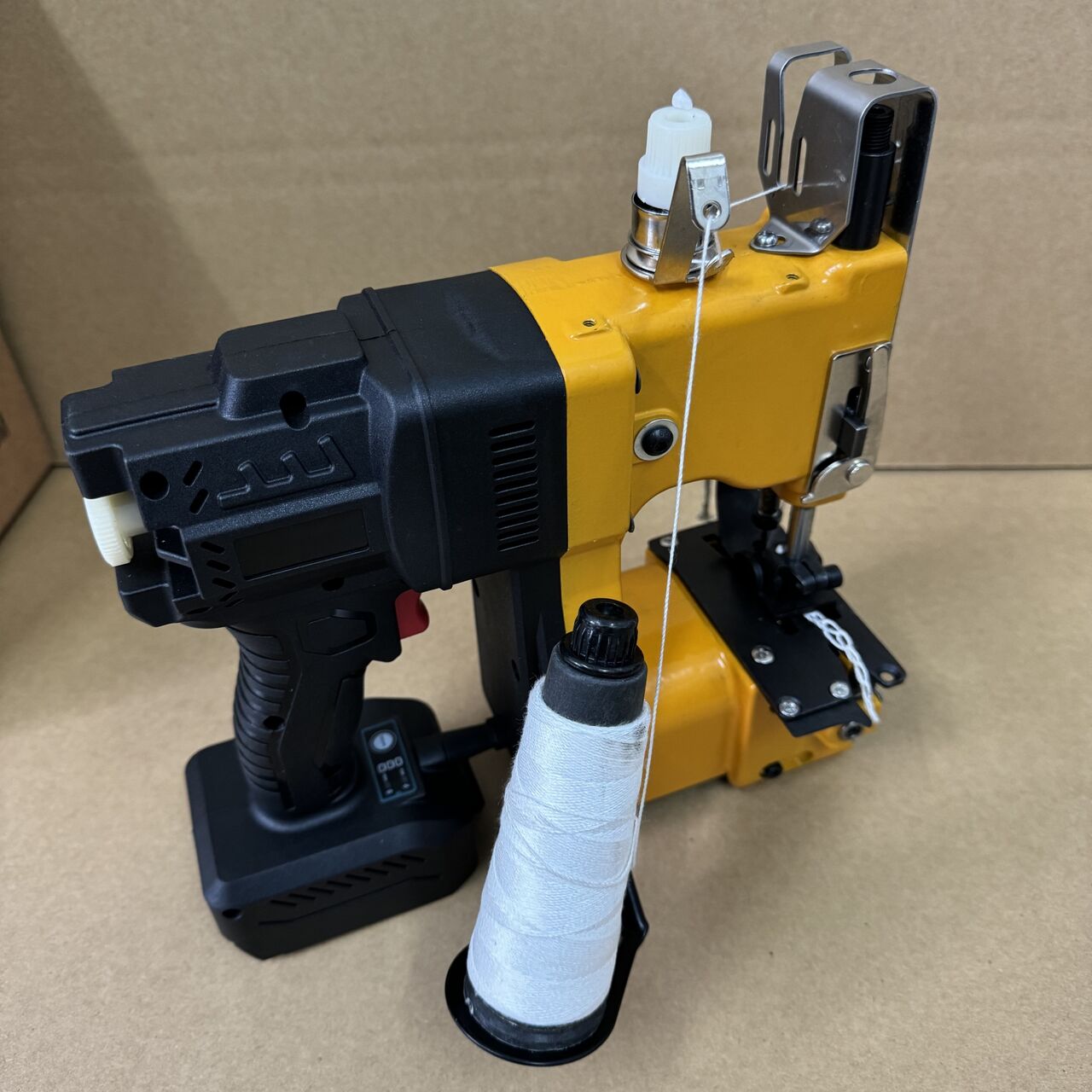 Kampala, Electronics, UGX 650000,  Portable Sack Closer Machine