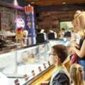 Enjoy Fresh Flavours And Sweet Moments Best Ice Cream Shop