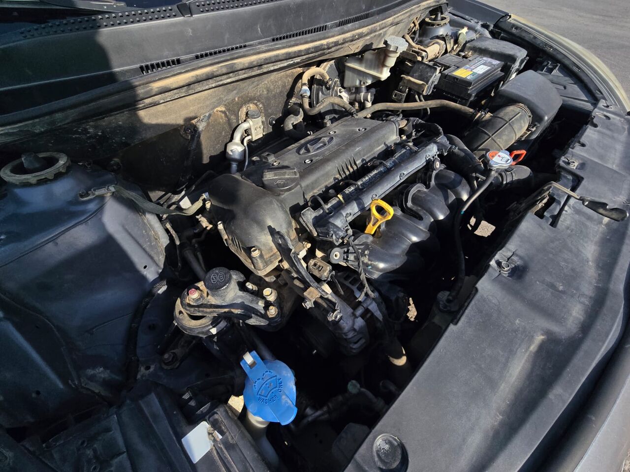 Riyadh, Vehicles, Cars & Trucks , SAR 18000,  Hyundai Accent,  2014,  Automatic,  251578 KM,