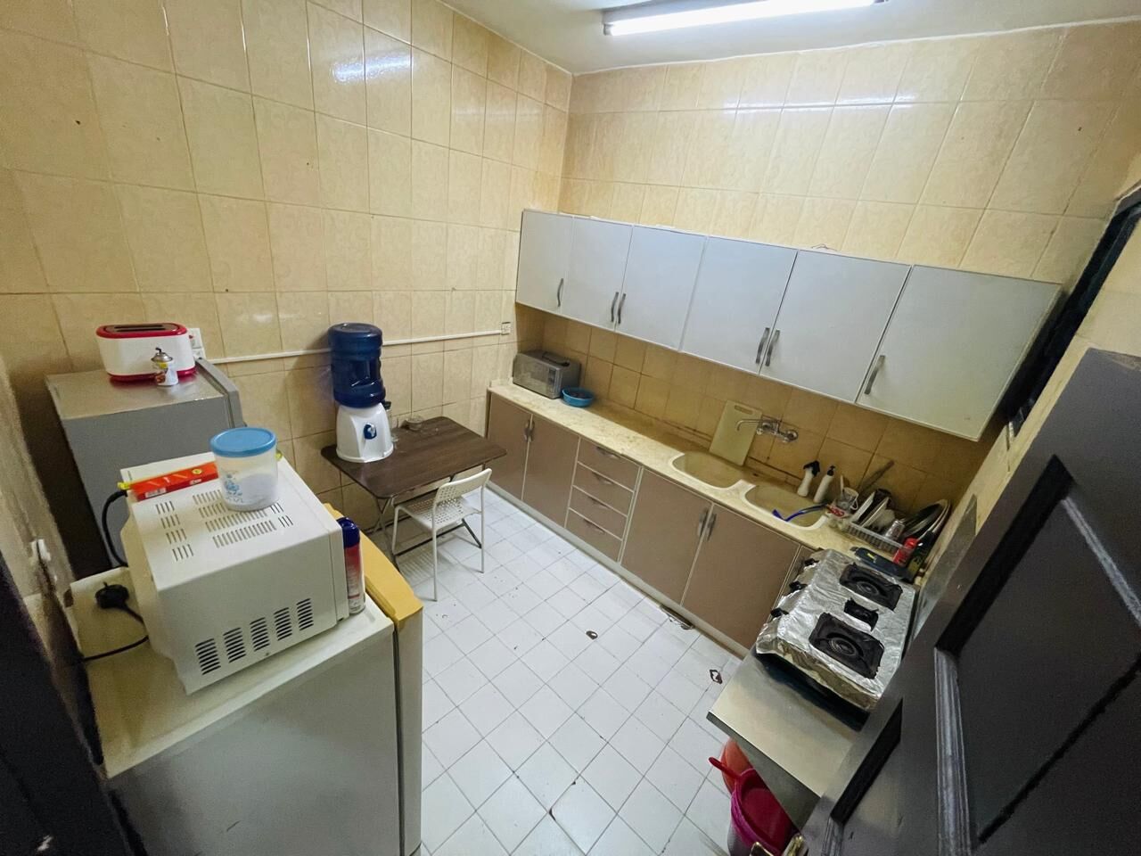 Salamah, Housing Exchanges, SAR 1250/month,  3 BR,  Looking For Room Mate To Share My 2Bhk Flat