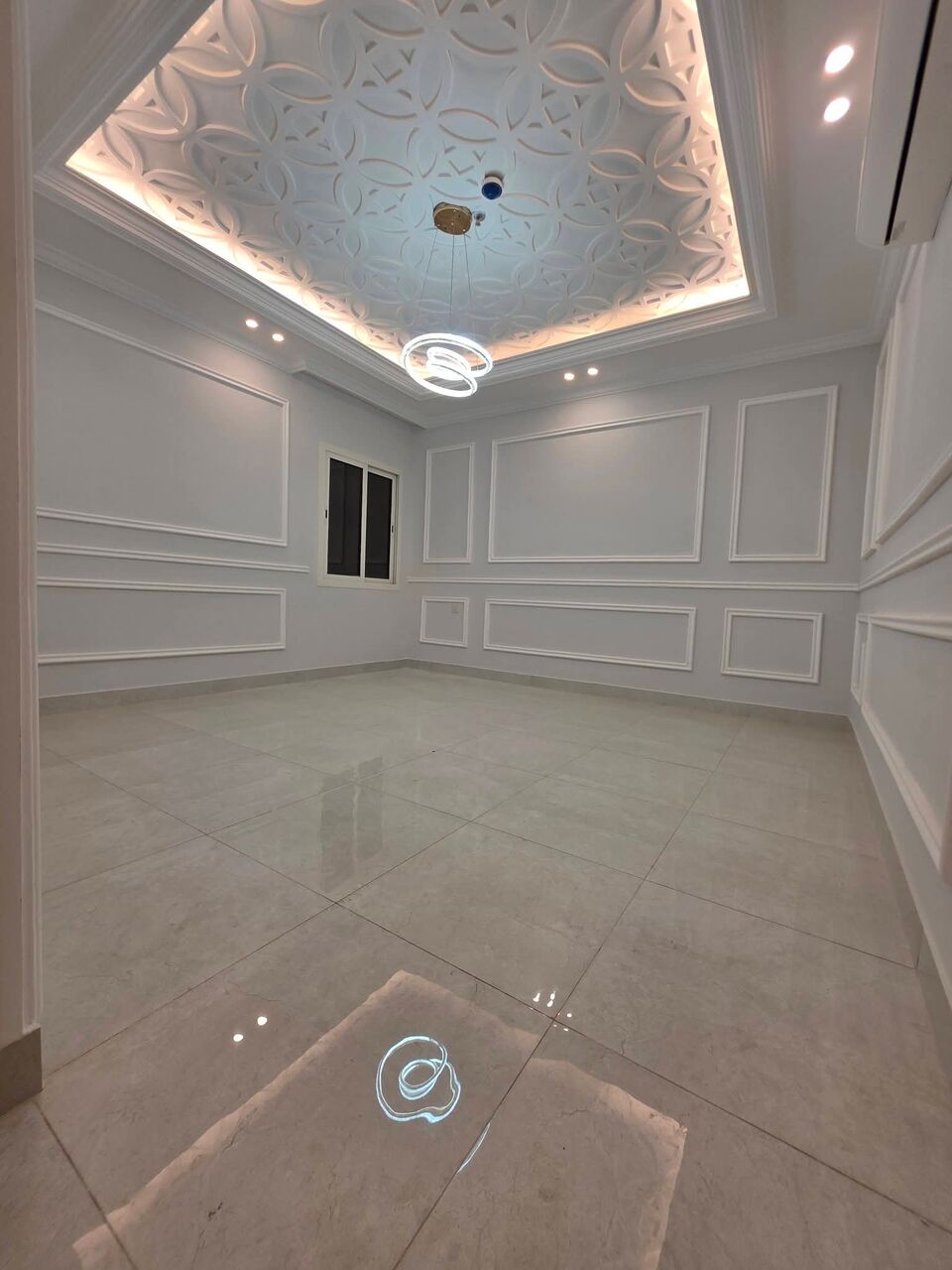 Khobar, Apartments, Flats, Houses & Villas, 3 BR,  FAMILY APARTMENT FOR RENT &ndash; 3 BEDROOM &ndash; SAR 38,000 &ndash; INCLUDING WATER, AC & PRIVATE PARKING