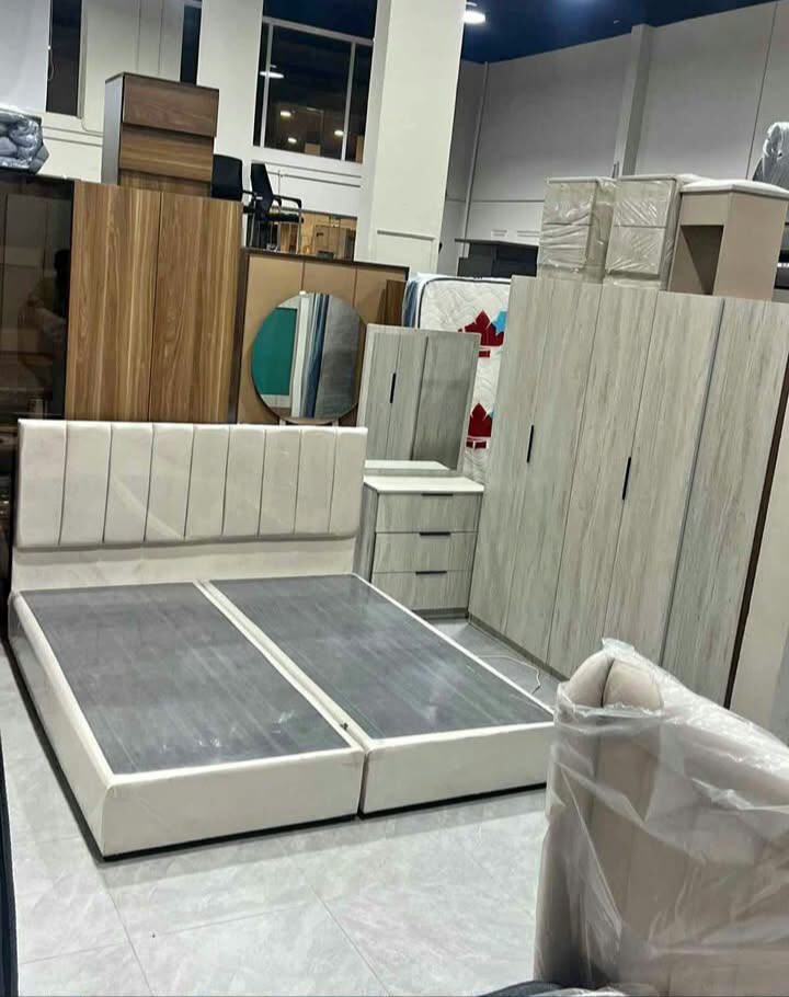 Jeddah, Furniture, SAR 5,  Spacious Bedroom Furniture Sets In Jeddah &ndash; Perfect For Oversize Comfort &lrm;0563022326