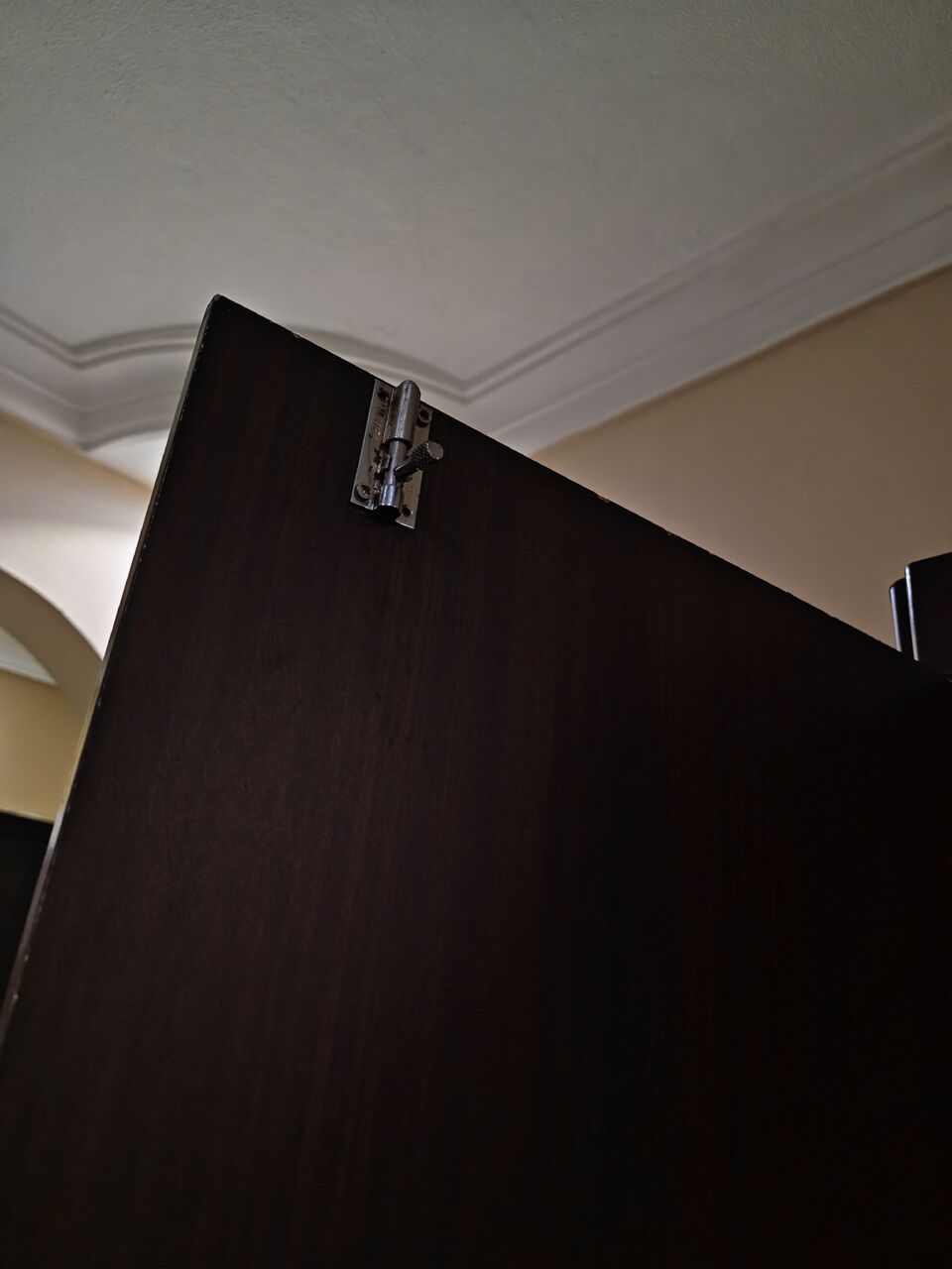 Al Khobar Al Shamalia, Furniture, SAR 200,  Wardrobe And Table
