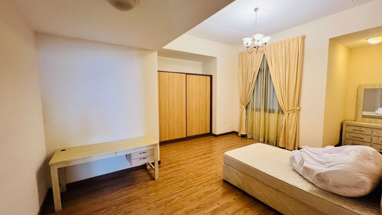 Janabiya, Apartments, Flats, Houses & Villas, BHD 310/month,  2 BR,  SPACIOUS SEMI-FURNISHED  APARTMENT FOR RENT IN JANABIYAH