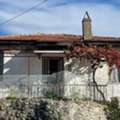 EUR 45000,  2 BR,  85 Sq. Meter,  Traditional Stone-Built Corner House  In Thermo GREECE