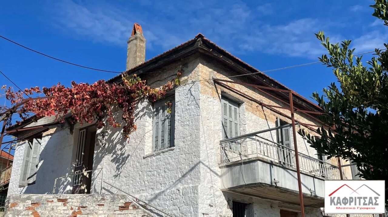 Athens, Real Estate For Sale, EUR 45000,  2 BR,  85 Sq. Meter,  Traditional Stone-Built Corner House  In Thermo GREECE