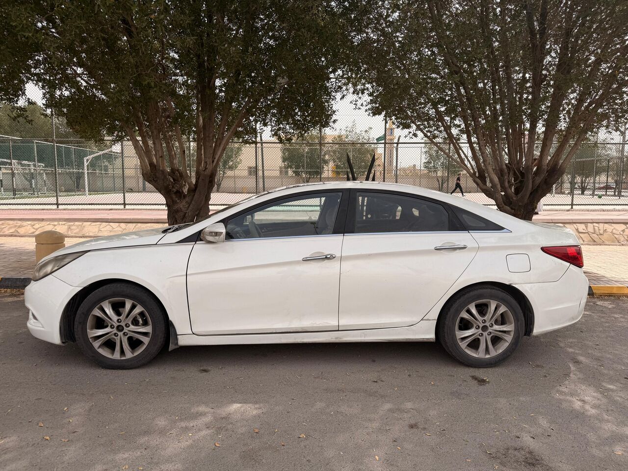 Riyadh, Vehicles, Cars & Trucks , SAR 18000,  Hyundai Sonata,  2012,  400000 KM,   -riyadh For Sale