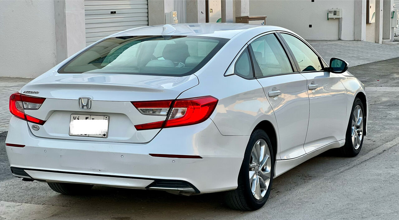 Riyadh, Vehicles, Cars & Trucks , SAR 45000,  Honda Accord,  2018,  Automatic,  382 KM,     2.0L Good Condition
