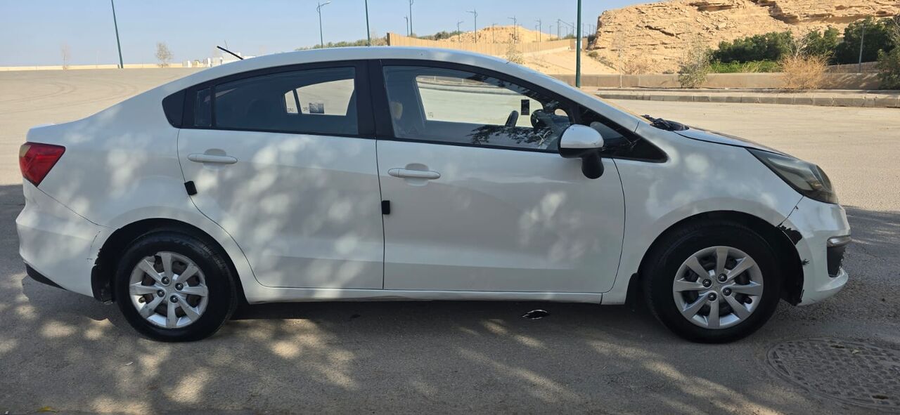 Ad Diriyah, Vehicles, Cars & Trucks , SAR 21000,  Kia Rio,  2017,  Null,  314000 KM,    | Korean Made | White | Automatic | 1.4L