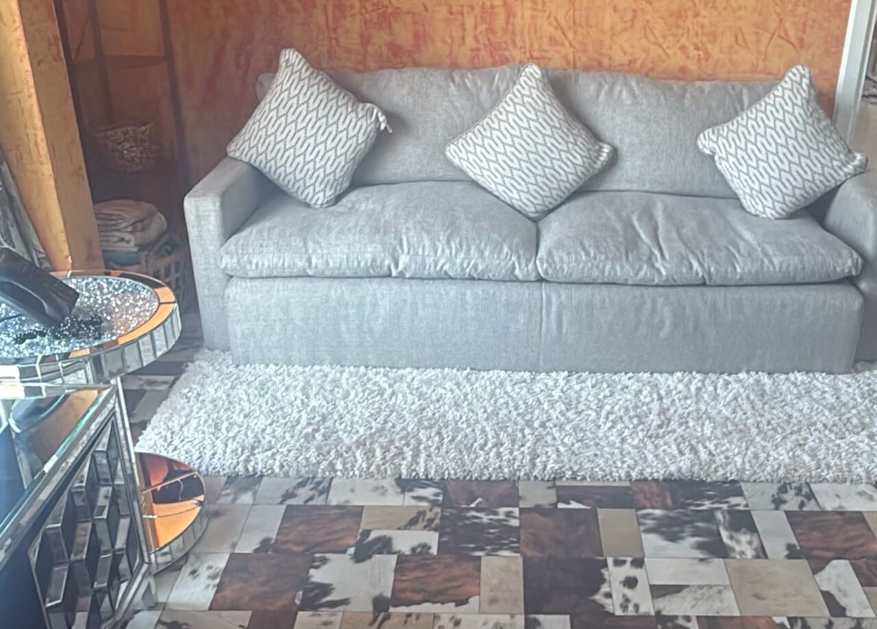Jeddah, Furniture, SAR 4000,  Luxury And Ashley-Branded 4-Piece Furniture Sets For Sale