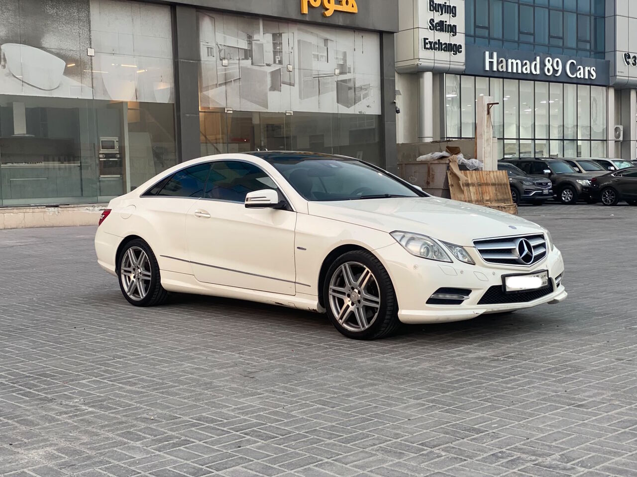 Manama, Vehicles, Cars & Trucks , BHD 3700,  Mercedes Benz E-350,  2012,  Automatic,  196100 KM,   /  (White)