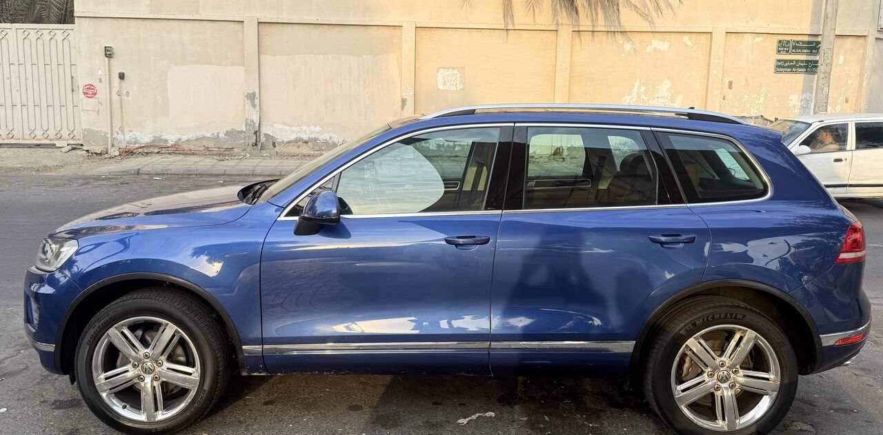 Jeddah, Vehicles, Cars & Trucks , SAR 58000,  Volkswagen Touareg,  2016,  Automatic,  190000 KM,  Volkswagen Tourage  Sale Net & Clean Full Option