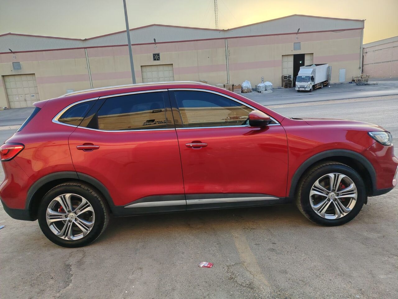Riyadh, Vehicles, Cars & Trucks , SAR 38000,  MG HS,  2020,  Automatic,  87000 KM,   Luxury 2.0 Turbo &ndash; Model