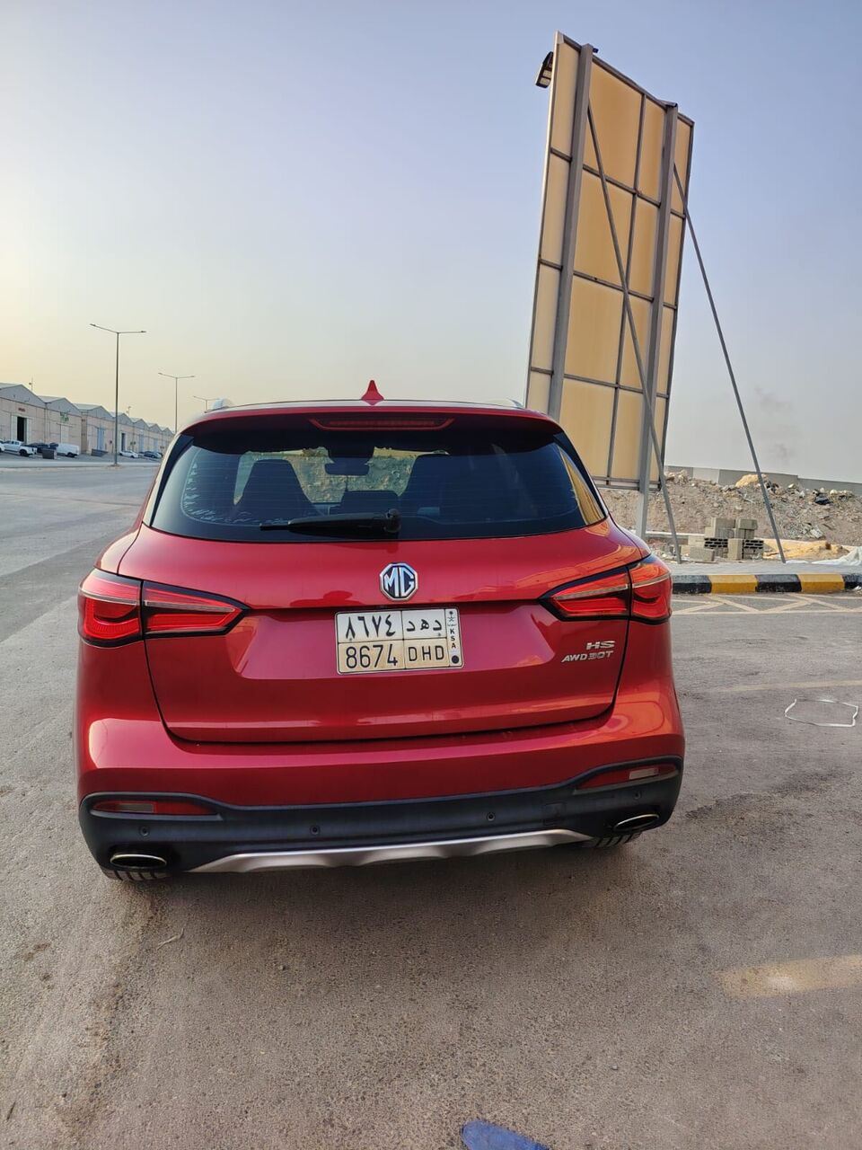 Riyadh, Vehicles, Cars & Trucks , SAR 38000,  MG HS,  2020,  Automatic,  87000 KM,   Luxury 2.0 Turbo &ndash; Model