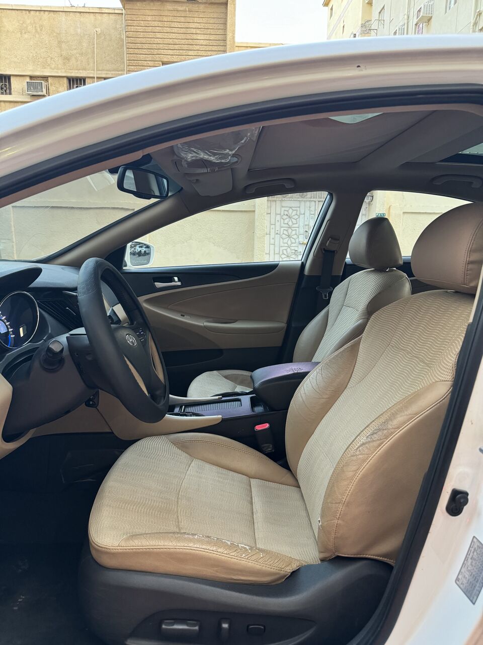 Jeddah, Vehicles, Cars & Trucks , SAR 25000,  2013,  2013,  Automatic,  260 KM,  Hyundai Sonata,  Model,  Transmission,  Mileage, Full Options, Price 25