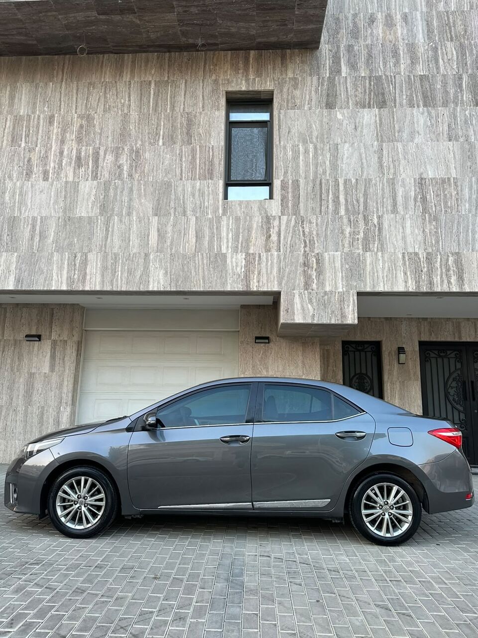 Jeddah, Vehicles, Cars & Trucks , SAR 33000,  Toyota Corolla,  2015,  Automatic,  300 KM,  Car For Sale