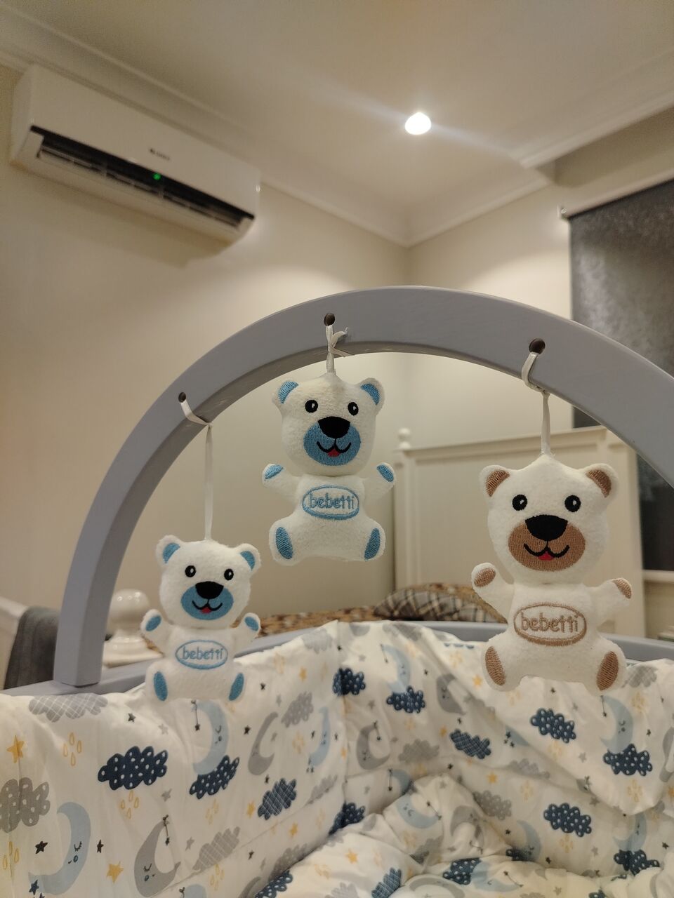 Khobar, Baby & Kid Stuff, SAR 175,  A Beautifully Designed Wooden Rocking Cradle مهد هزاز خشبي