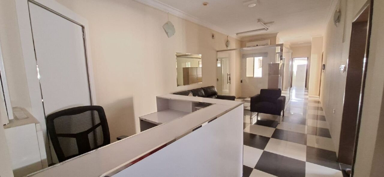 Mahooz, Shops, BHD 600,  220 Sq. Meter,  Fully Furnished Saloon For Rent In : Mahooz