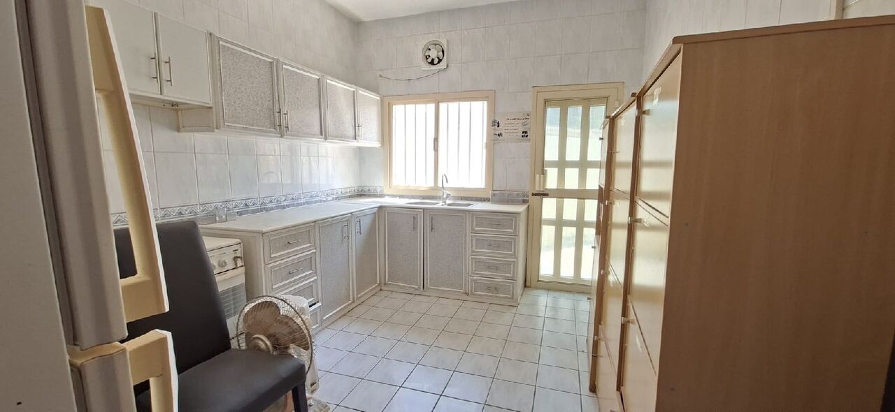 Mahooz, Shops, BHD 600,  220 Sq. Meter,  Fully Furnished Saloon For Rent In : Mahooz